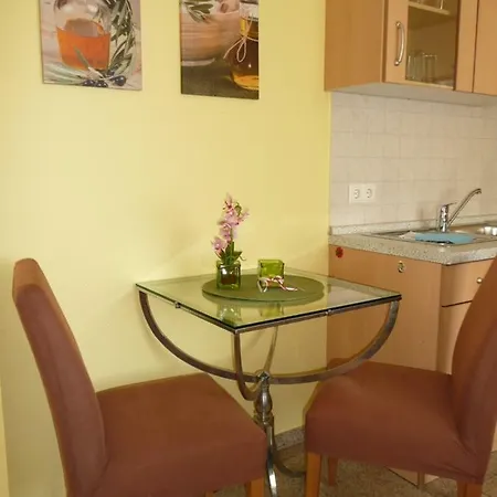 Pension Und Gästehaus Grothe Gasthof 3*